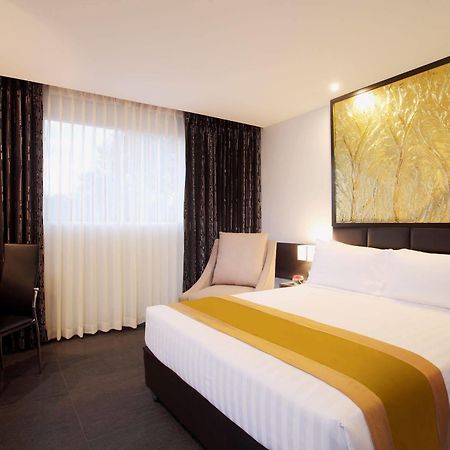 Nova Express Pattaya Hotel Экстерьер фото