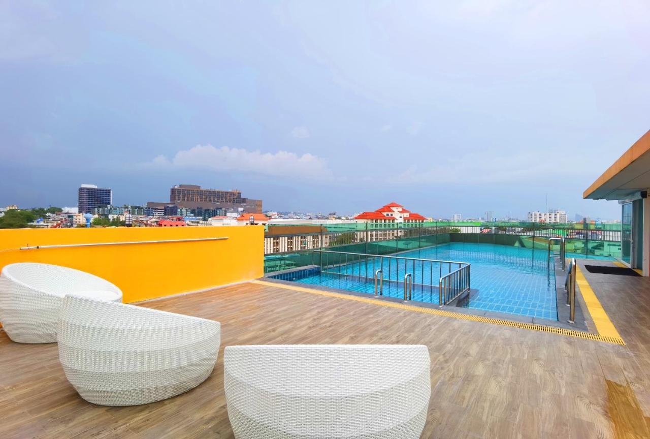 Nova Express Pattaya Hotel Экстерьер фото
