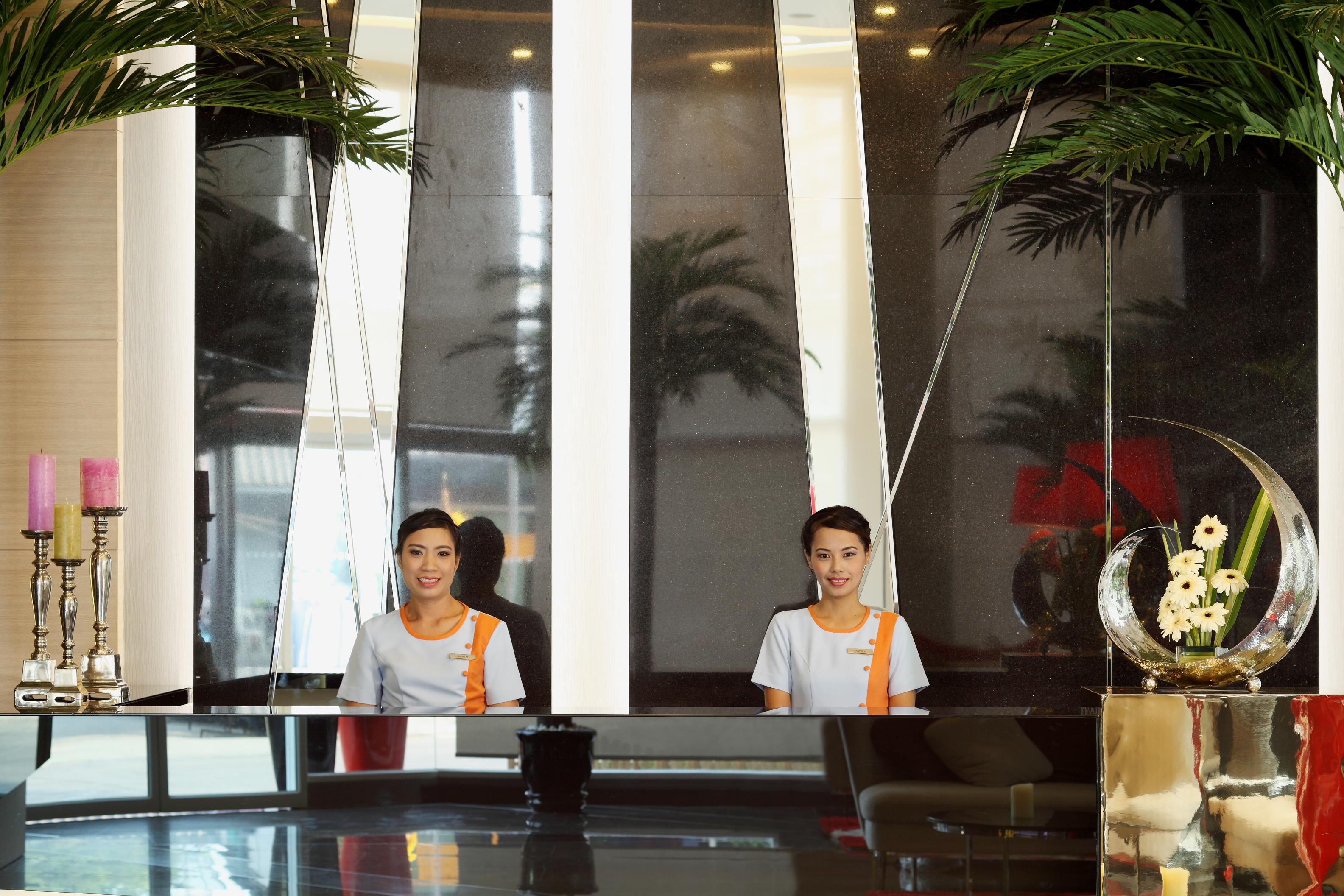 Nova Express Pattaya Hotel Экстерьер фото